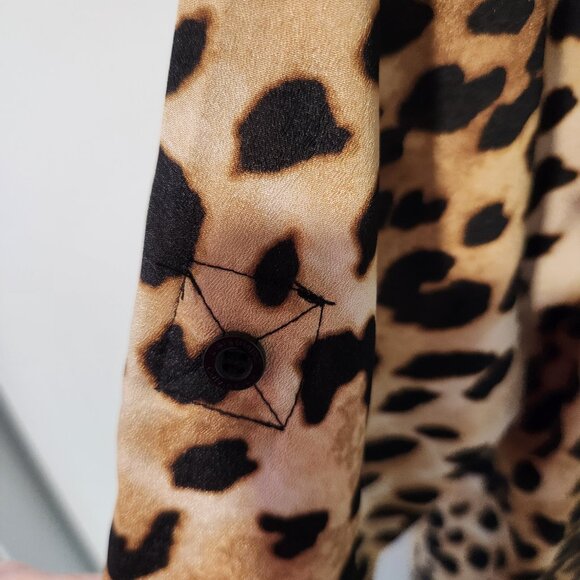 Calvin Klein Women's Brown Leopard Print Long Sleeve Roll -Tab Blouse Top -Small - Picture 7 of 9